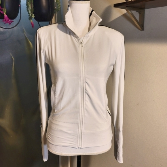 NORMA KAMALI Striped Jacket - Picture 2 of 10